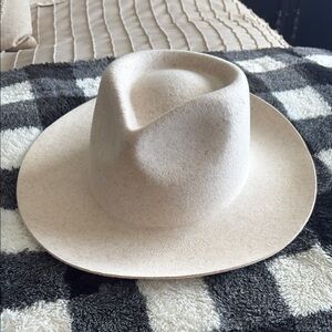 GIGI PIP Cream Wide-Brim Hat